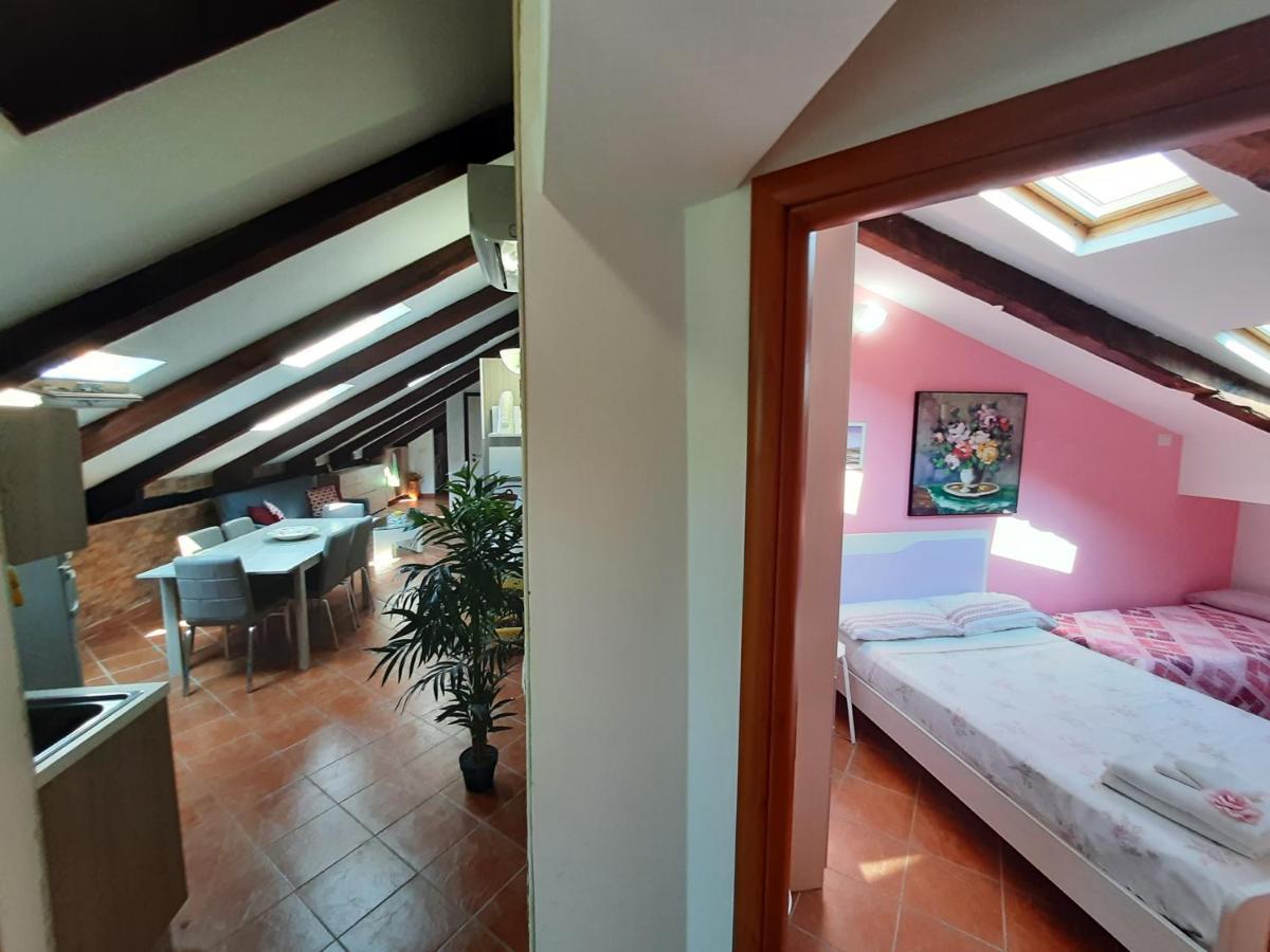 Bed & Breakfast La Mansarda Napoli Dış mekan fotoğraf