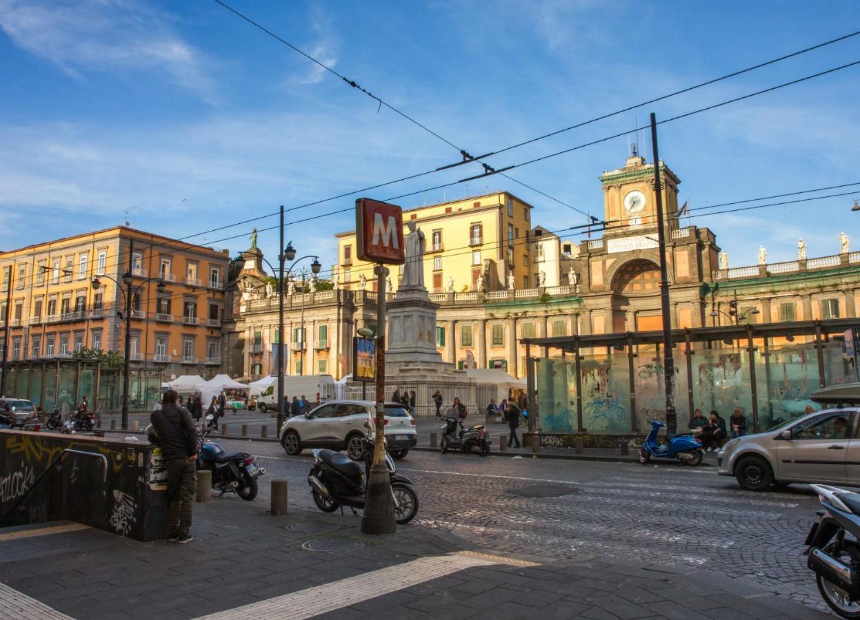 Bed & Breakfast La Mansarda Otel Napoli Dış mekan fotoğraf